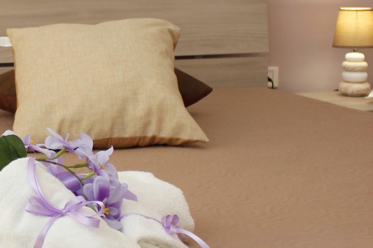 La Dimora Di Poppea Bed & Breakfast ปอมเปอี ภายนอก รูปภาพ