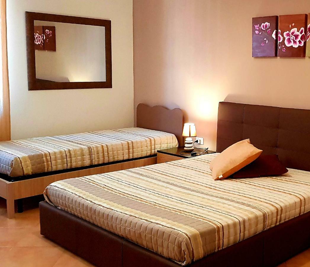 La Dimora Di Poppea Bed & Breakfast ปอมเปอี ภายนอก รูปภาพ