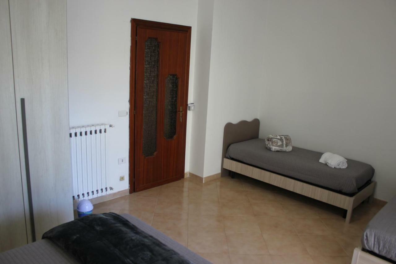 La Dimora Di Poppea Bed & Breakfast ปอมเปอี ภายนอก รูปภาพ